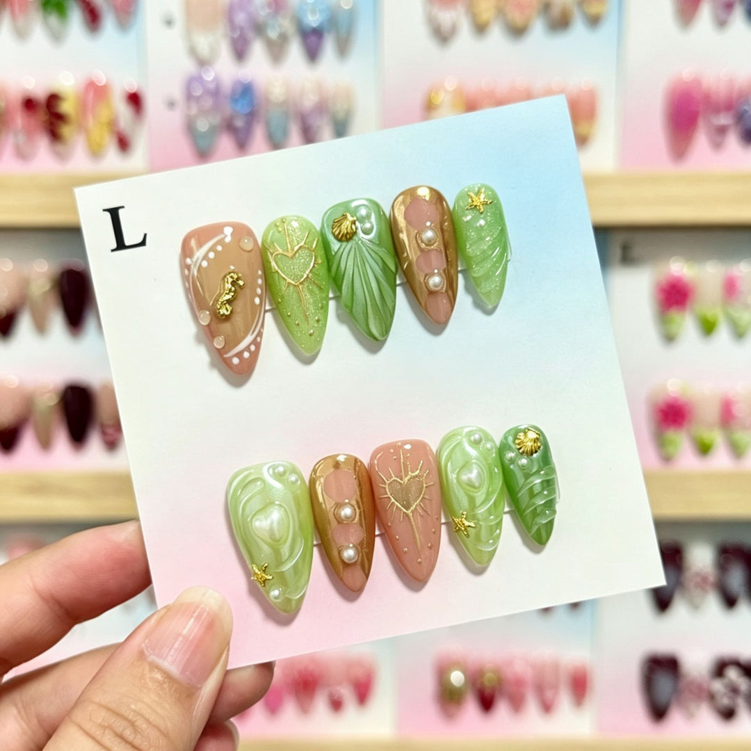 Artistic Press-On Nail Art Set with Ocean-Inspired Motifs