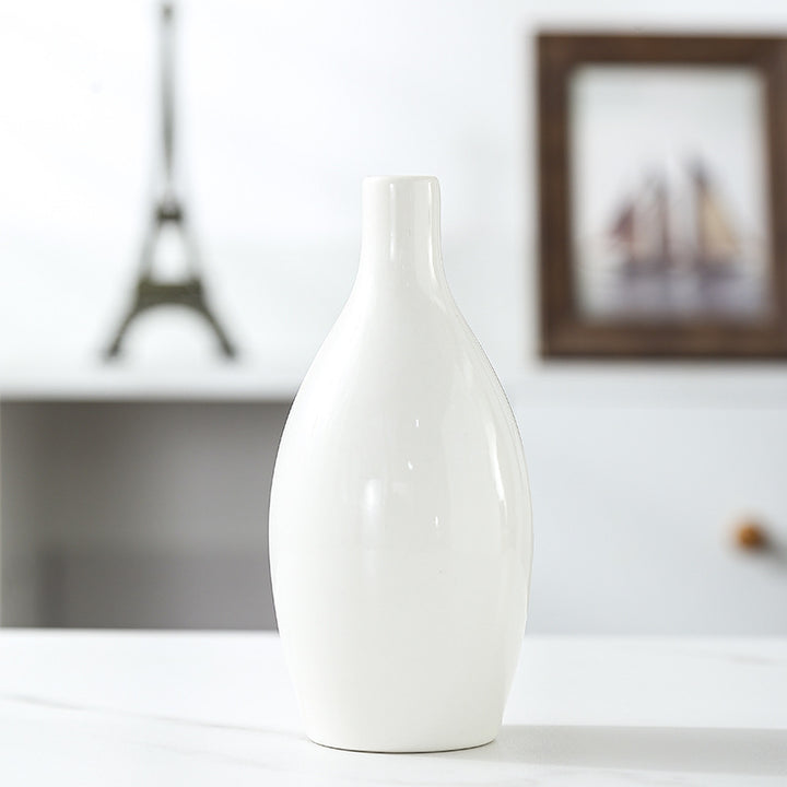 Elegant Decorative Ceramic Vessel Kalsten