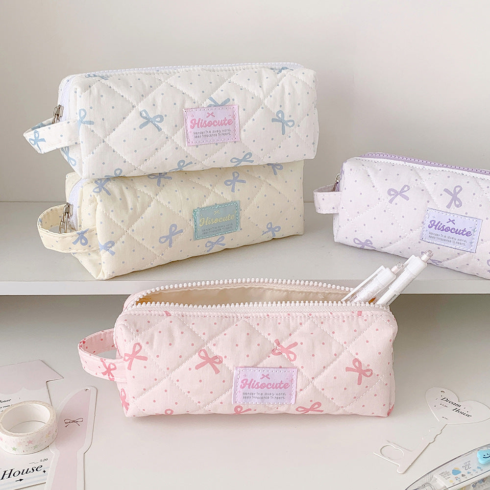 Quilted Pencil Case with Zipper