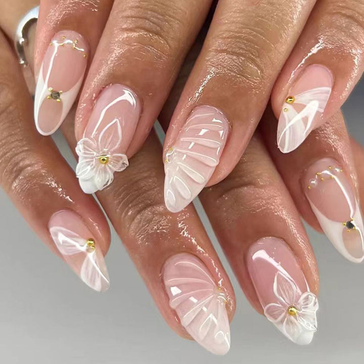 Elegant Floral Decorative Press-On Nails