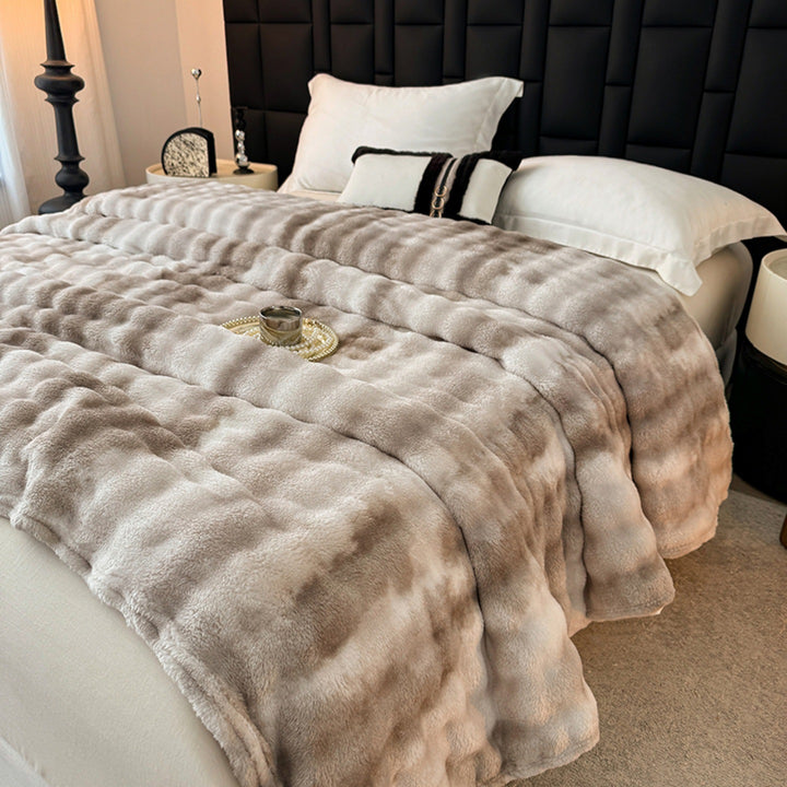 Luxurious Soft Faux Fur Blanket Kalsten