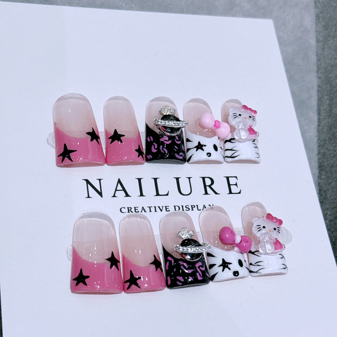 Decorative Character-Themed Press-On Nail Art Set