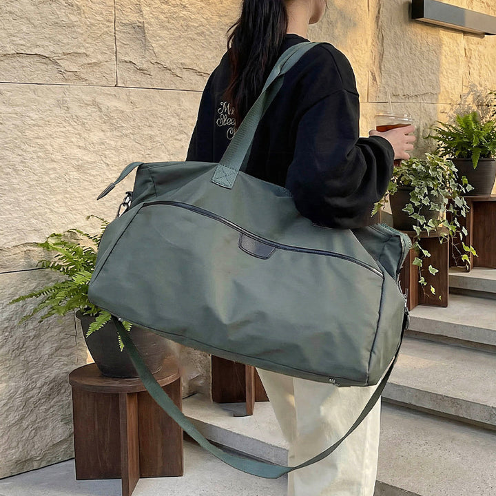 Versatile Lightweight Gym Duffle Bag Kalsten