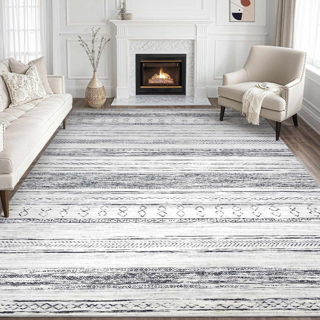 Geometric Pattern Area Rug