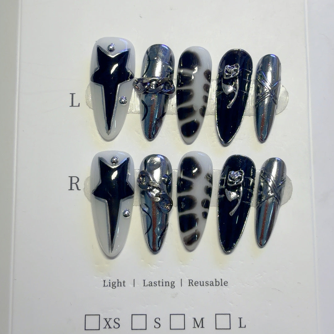 Elegant Gothic-Inspired Press-On Nail Art Set