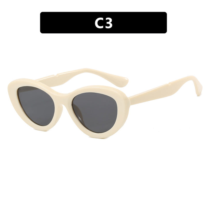 Ladies Cat-Eye Sunglasses with stylish plastic frame and polarized lenses Kalsten