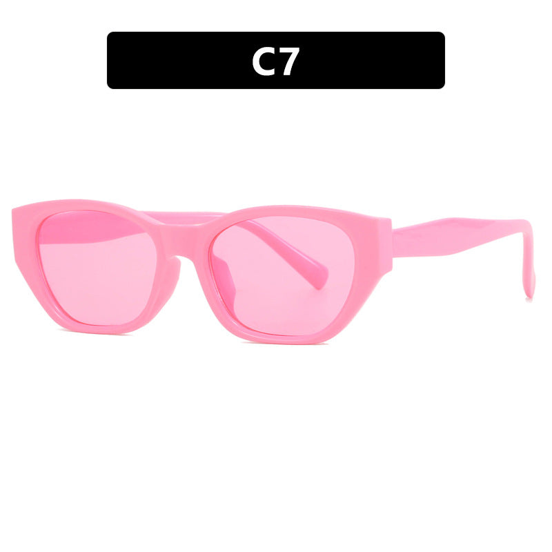 Women's futuristic cat-eye sunglasses with transparent frame and comfortable UV protection Kalsten