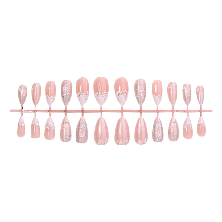 Glamorous artificial nail creation Kalsten