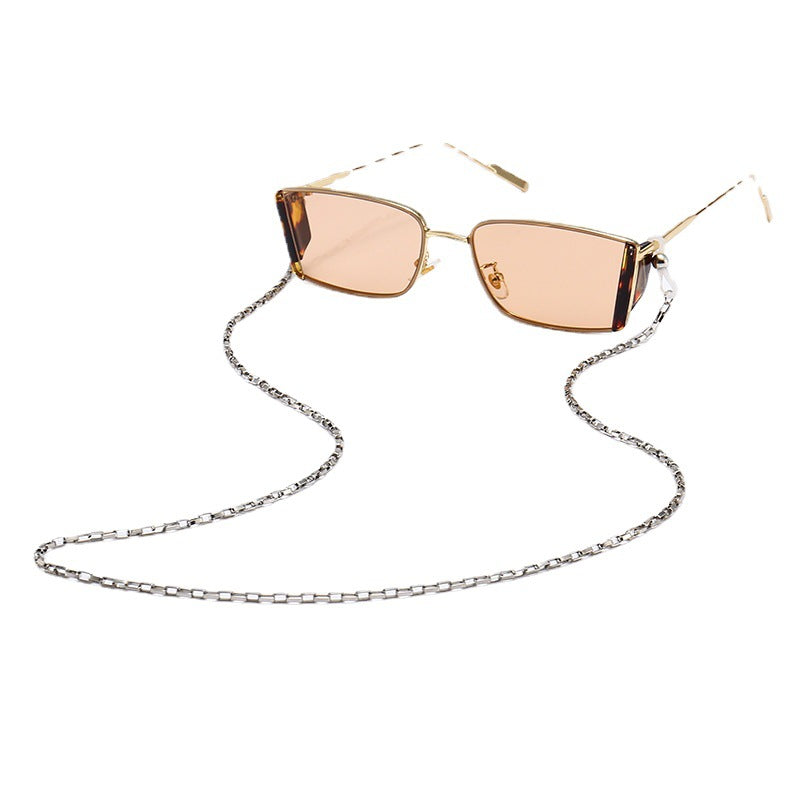 Fashionable Eyewear with Stylish Chain Kalsten