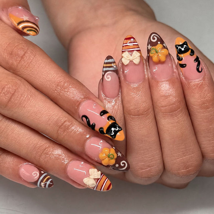 Nail art set with creative Halloween designs Kalsten