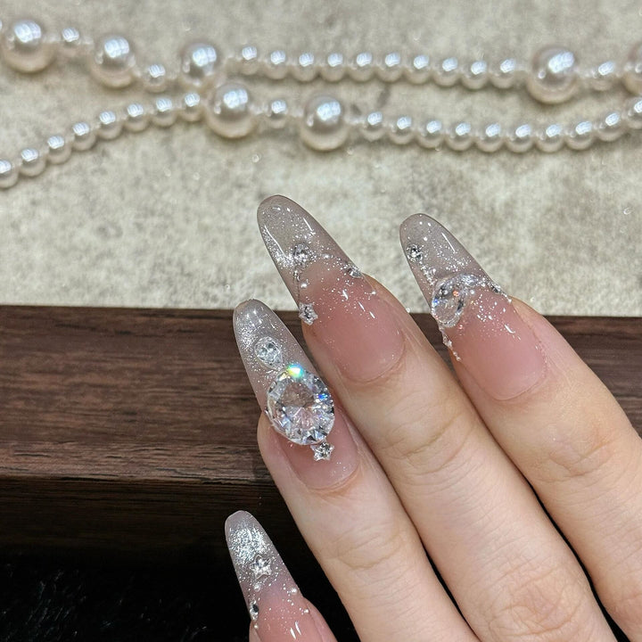 Artificial artificial nails with luxurious glitter and rhinestone design Kalsten