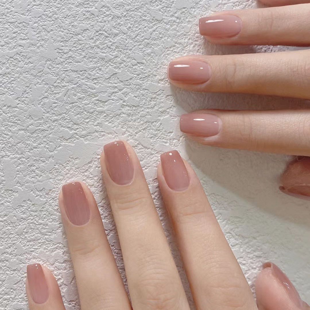 Natural Glossy Nail Art