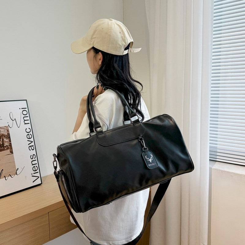 Spacious Travel Duffel Bag with Premium Waterproof Material Kalsten