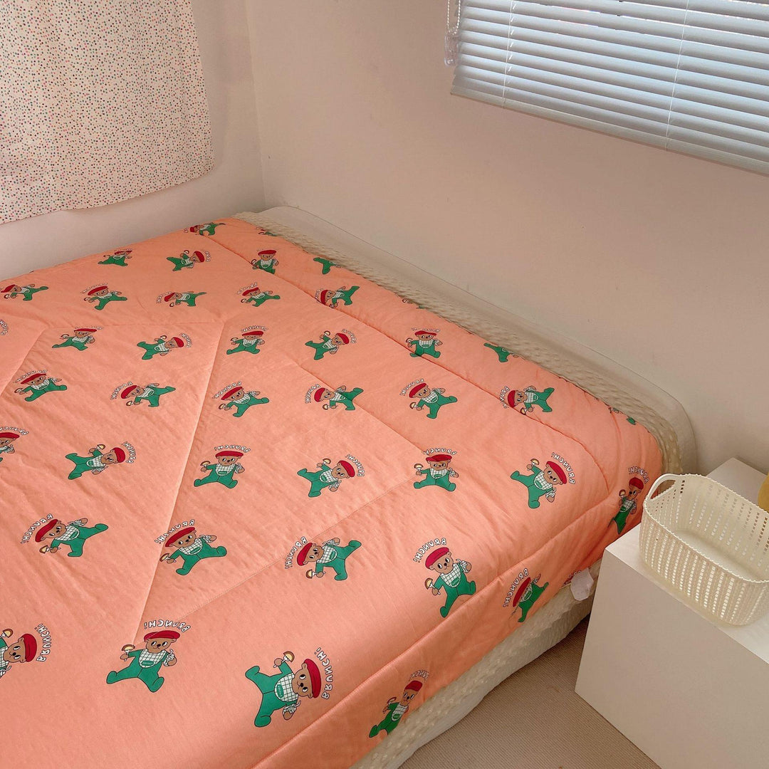 Cozy baby quilt with minky fleece border and cute rabbit print