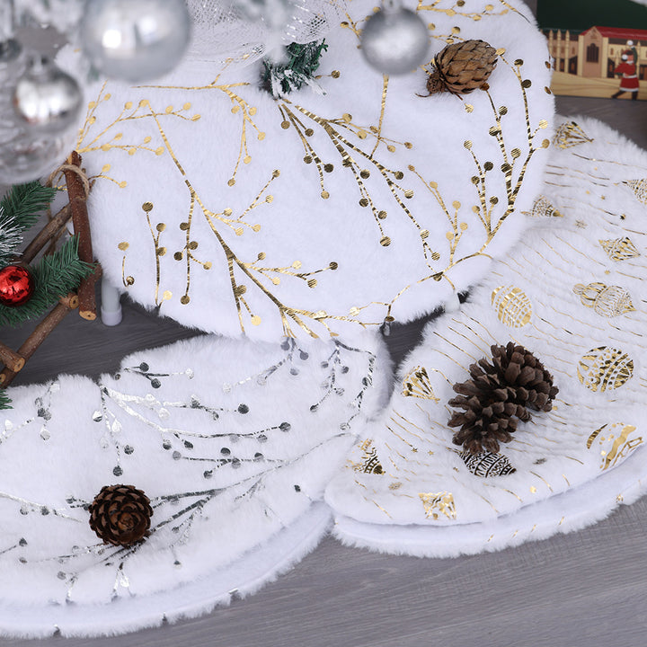 Plush Round Faux Fur Christmas Tree Skirt With Gold Star Print And Center Slit Closure