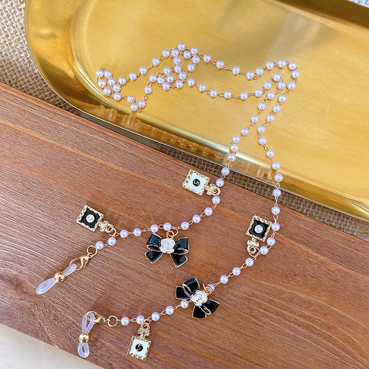 Fashionable glasses holder chain with pearls and pendants Kalsten