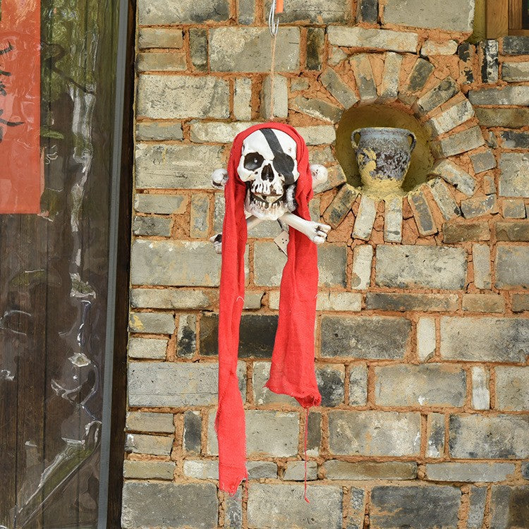 Creepy Hanging Pirate Skull Decoration Kalsten