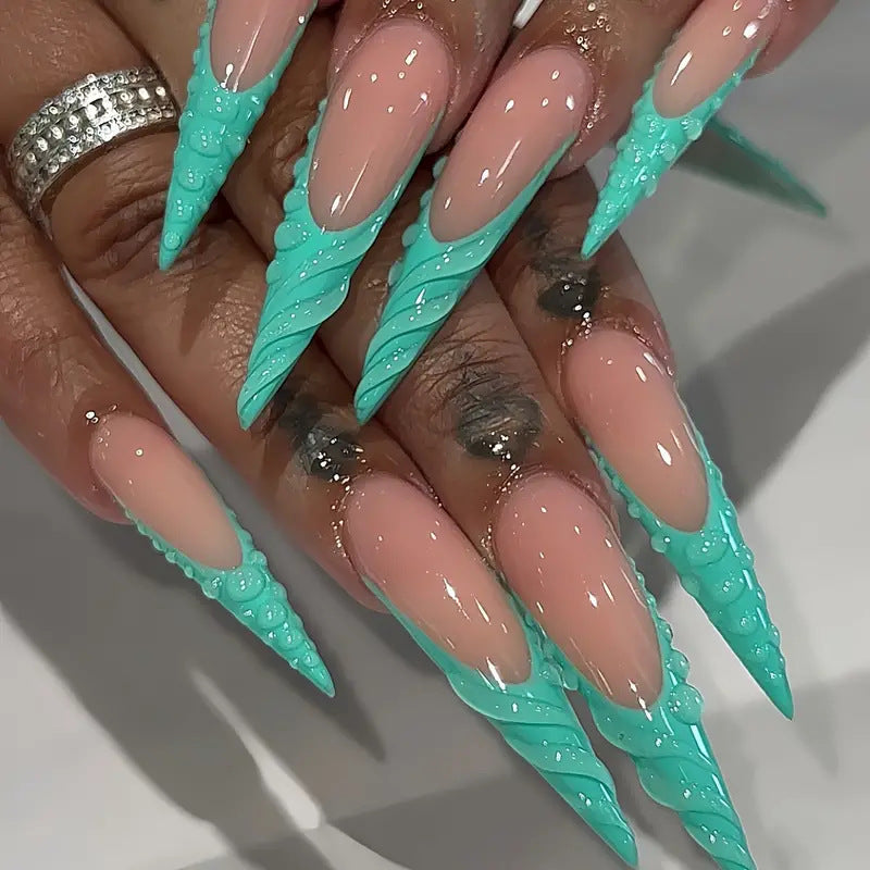Unique 3D Shell-Inspired Press-On Nail Art Kalsten