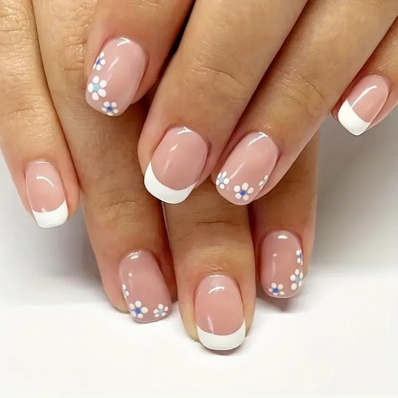 Floral-Themed Nail Art Enhancements Kalsten