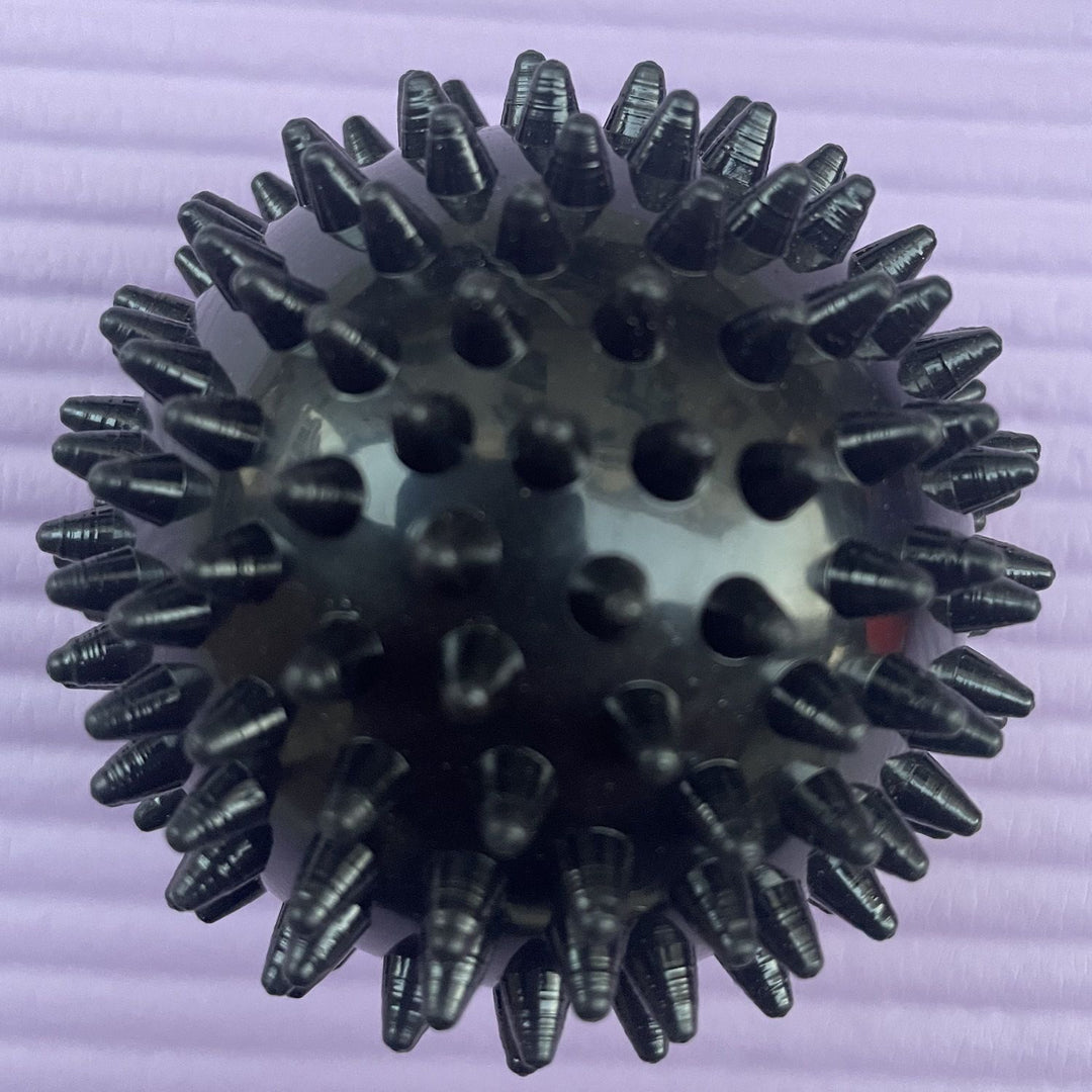 Massage ball with knobs Kalsten