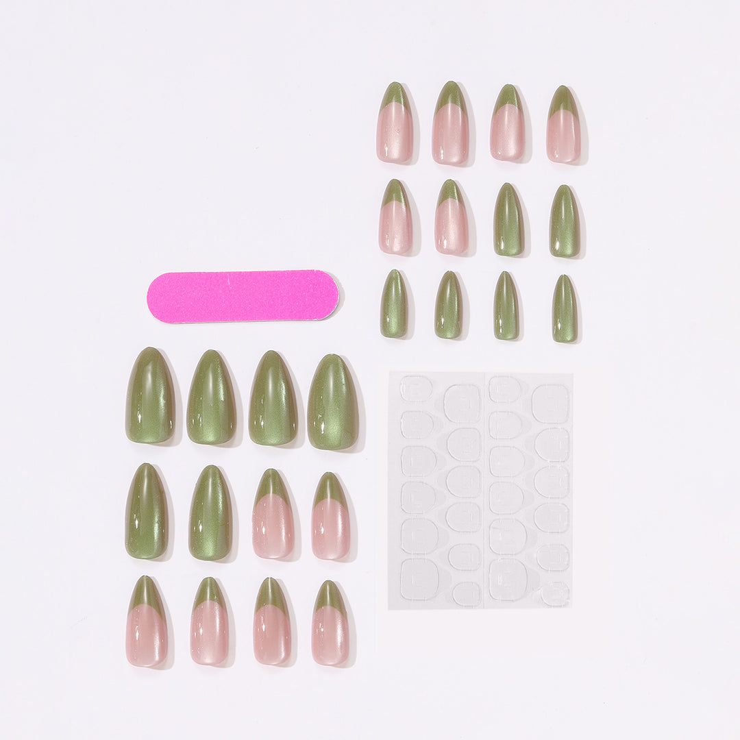 Acrylic nail set with glamorous claw cut and sparkling accents Kalsten