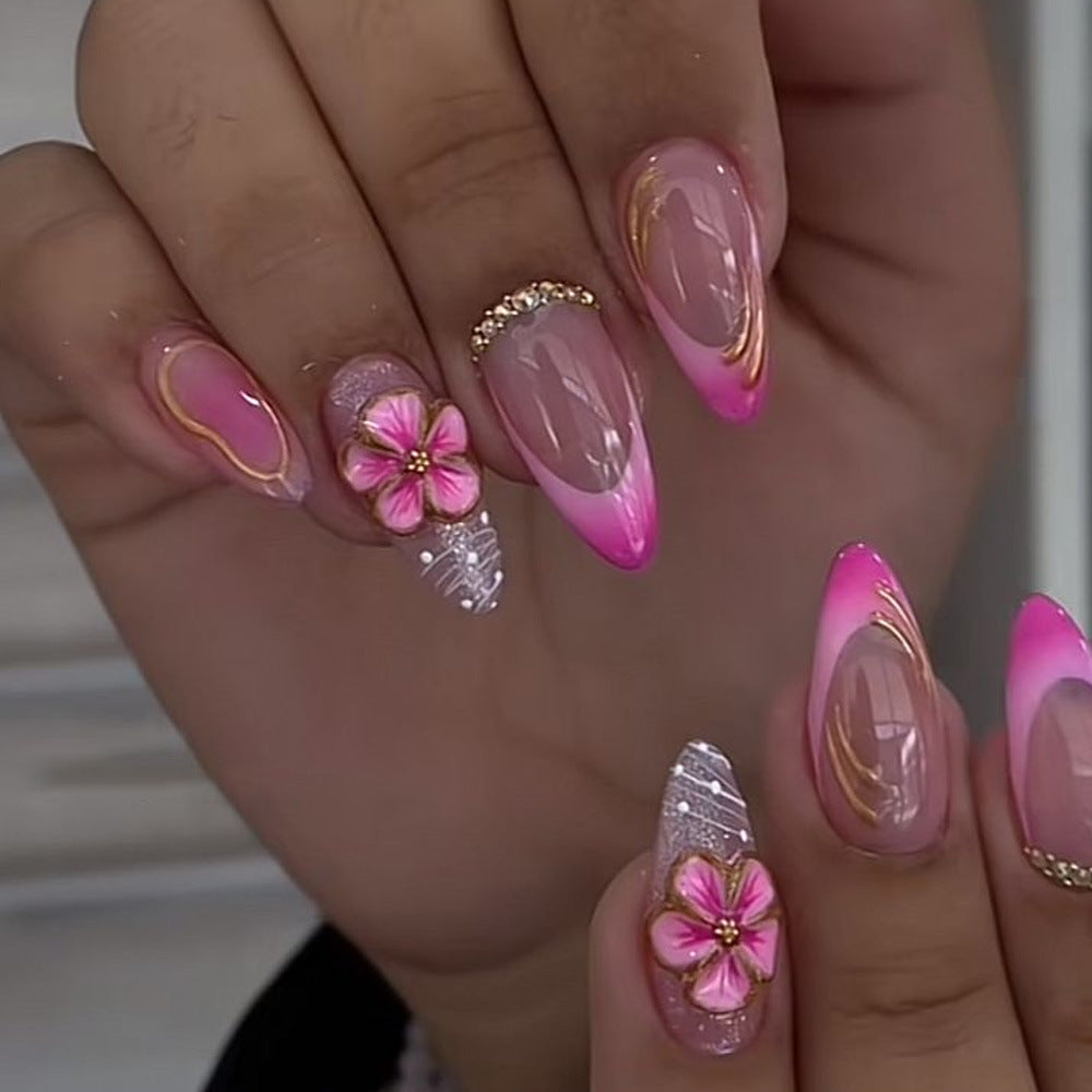 Artificial nails with floral and glamorous accents Kalsten
