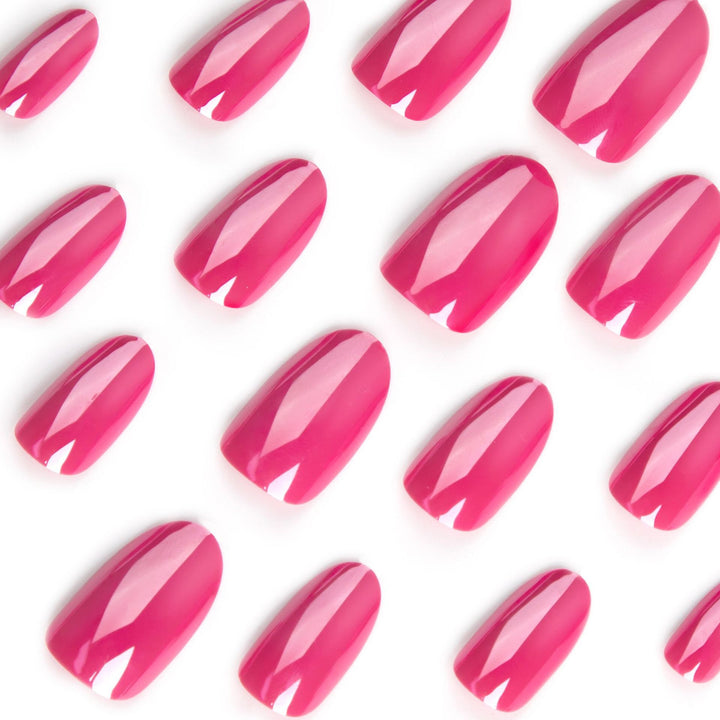 Artful nail art in trendy design Kalsten