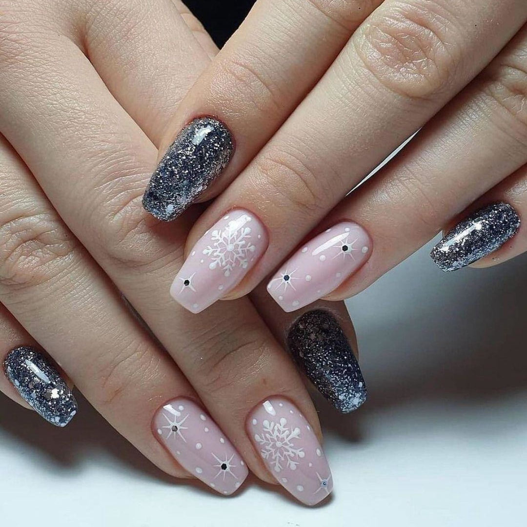 Festive Snowflake Nail Art Design Kalsten