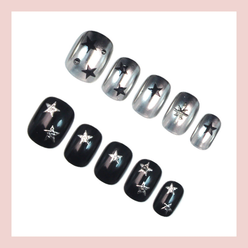 Nail art set with elegant design and gliding decorations Kalsten