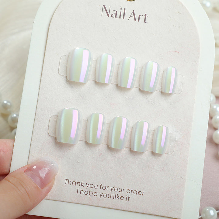 Stylish Press-On Nail Art Set with Iridescent Finish