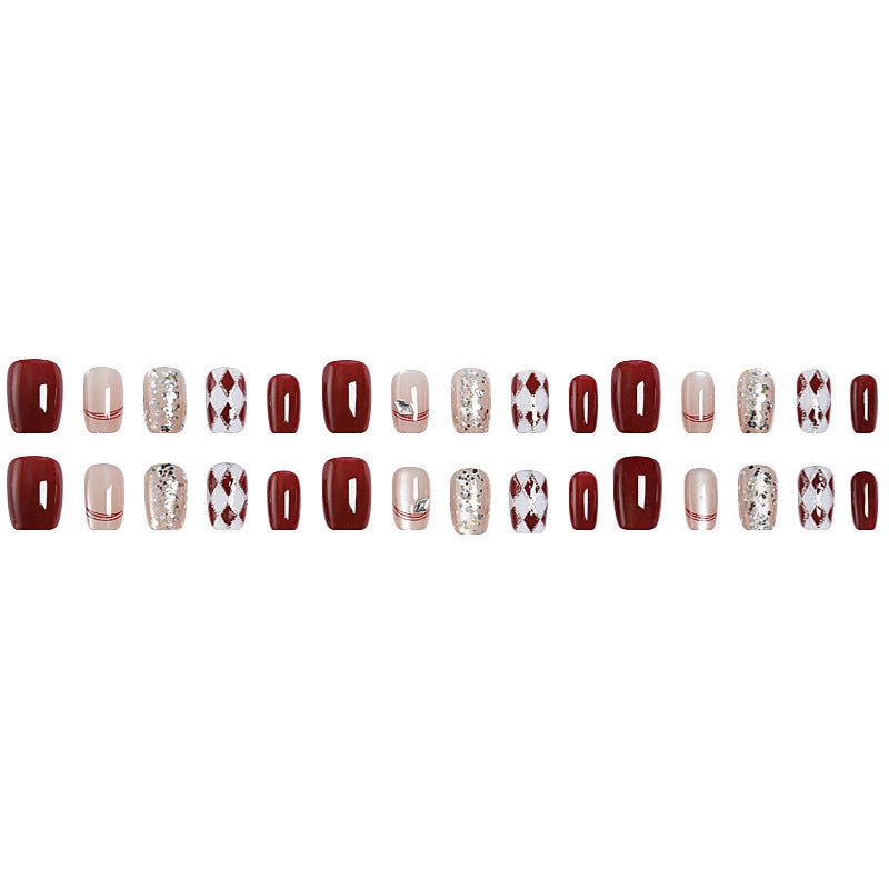 Artificial nail tips with glamorous details Kalsten