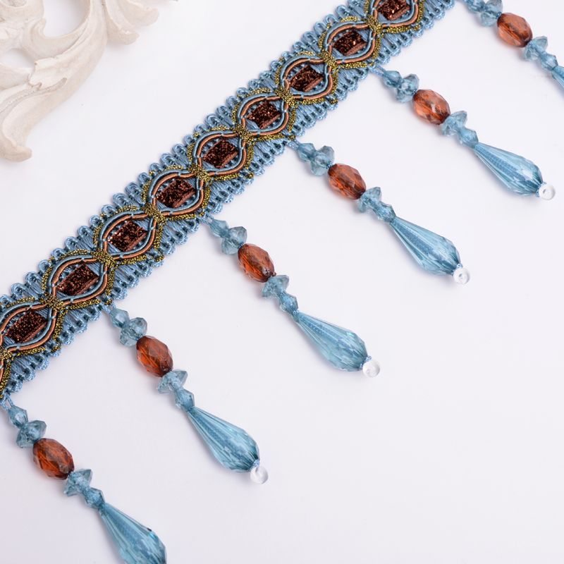Embellished lace edge Kalsten