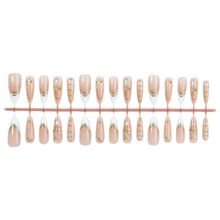 Nail art set with filigree gold accents Kalsten