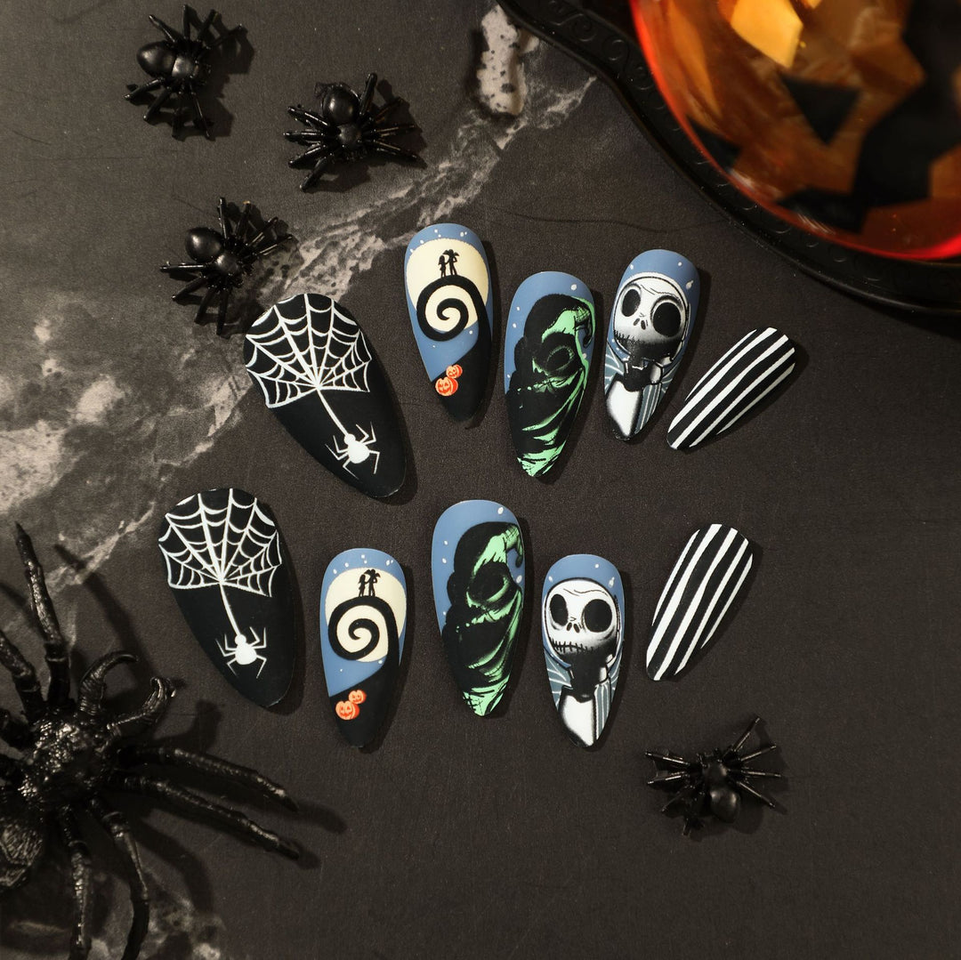 Artistic Halloween Nail Extensions in Gothic Design Kalsten