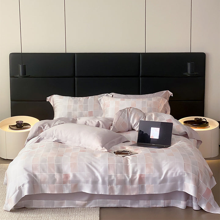 Fine satin bed linen set