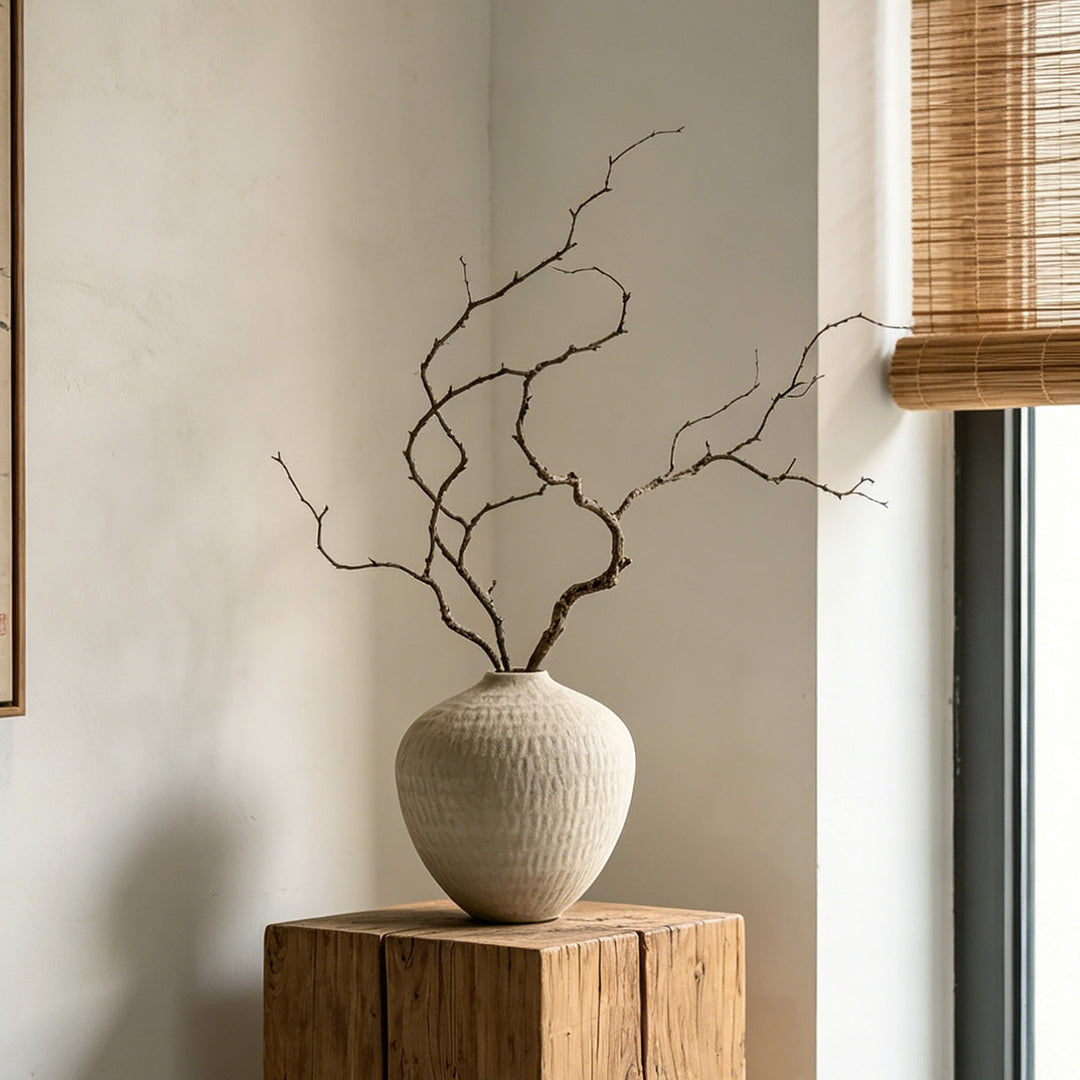 Decorative ceramic vase Kalsten