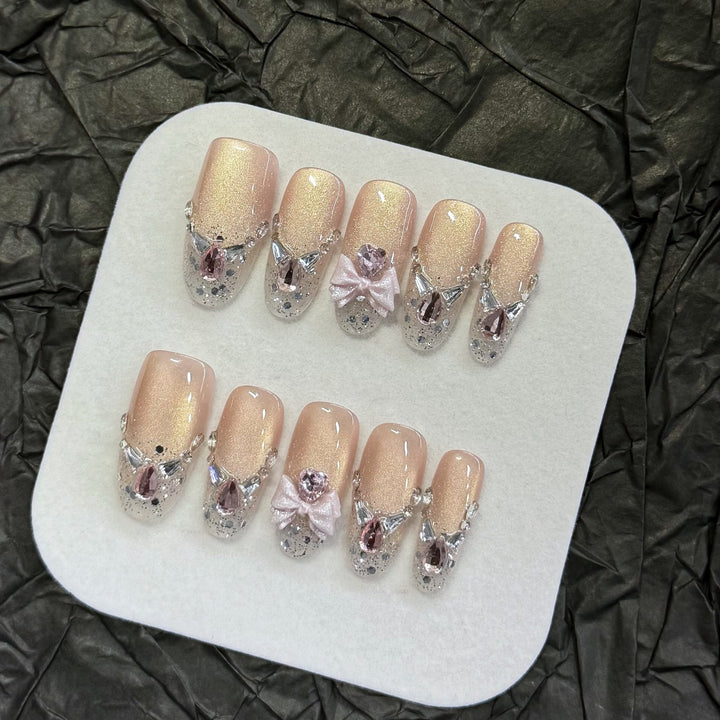Decorative Press-On Nails Kalsten