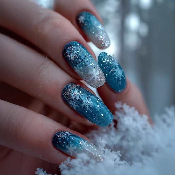Glamorous artificial nails with winter snowflake design Kalsten