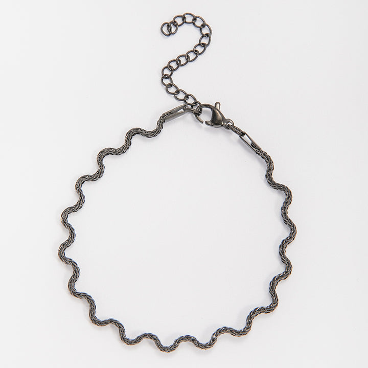 Elegant Wavy Chain Necklace Kalsten