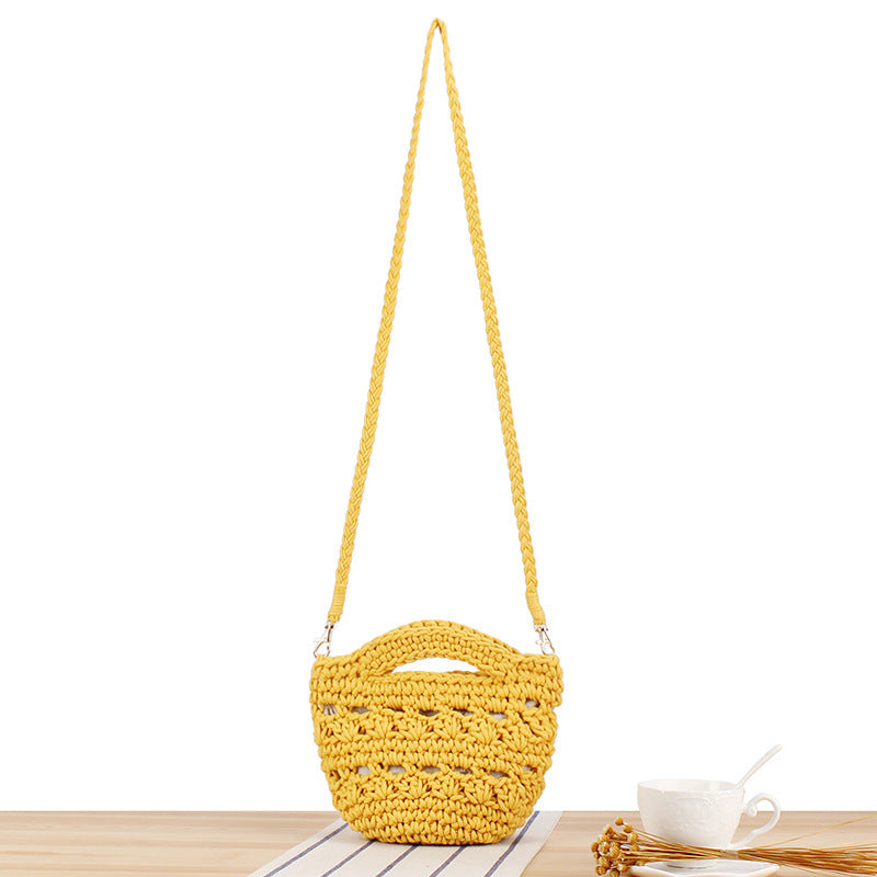 Playful macrame shoulder bag with braided handle Kalsten