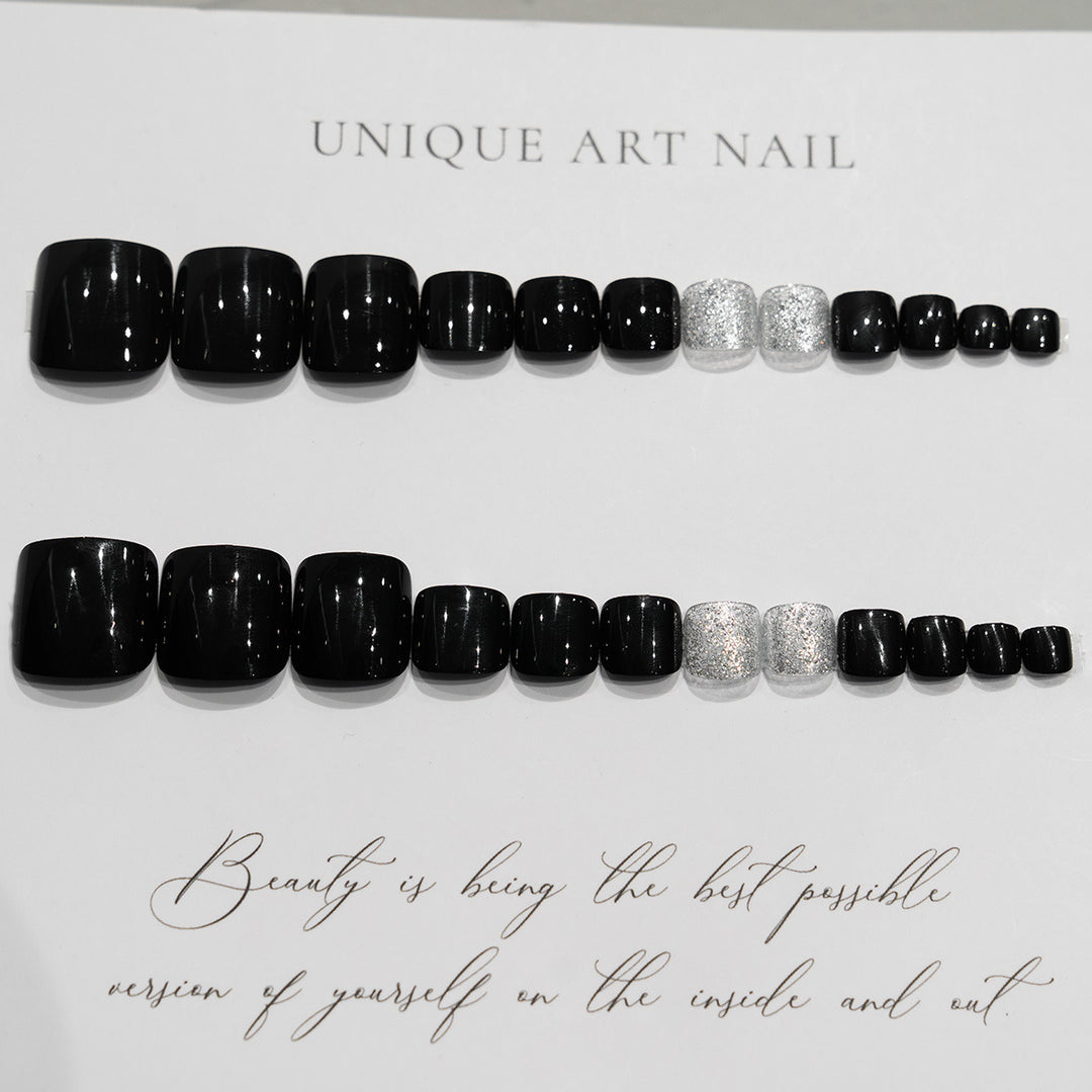 Elegant Pedicure Nail Art
