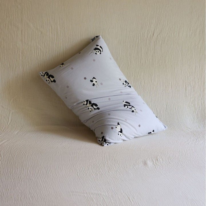 Children's pillowcase made of cotton percale with cute bear print