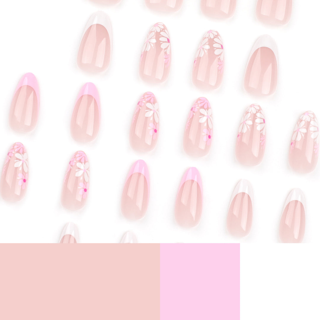 Artful Nail Art with Floral Accents Kalsten