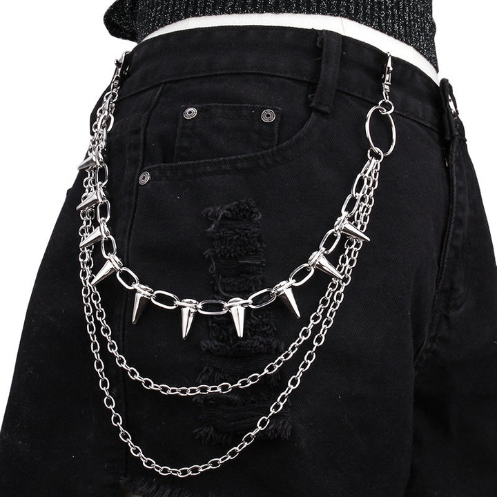 Fashionable chain belt with stud accents Kalsten