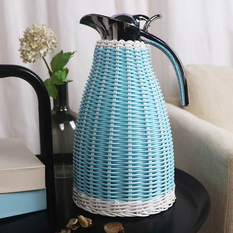 Stylish water carafe with woven design Kalsten