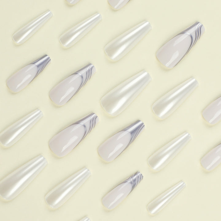 Artificial nail extensions with marbled design Kalsten