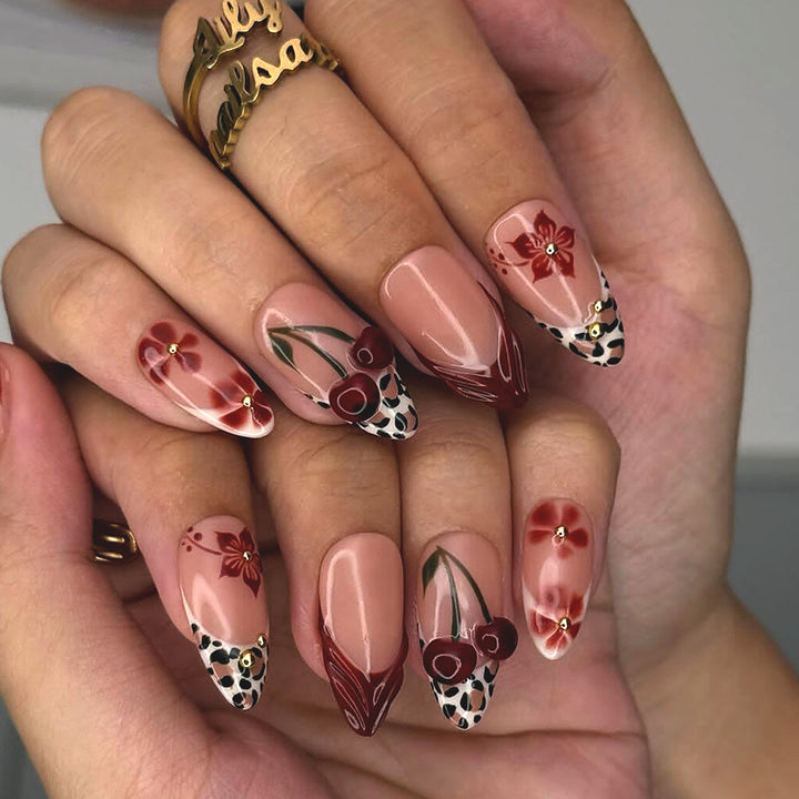 Artificial artificial fingernails with floral and animal motifs Kalsten