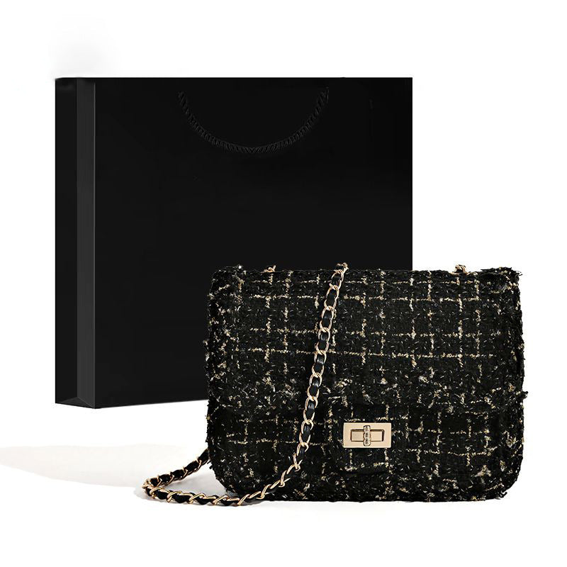 Elegant Textured Shoulder Bag Kalsten