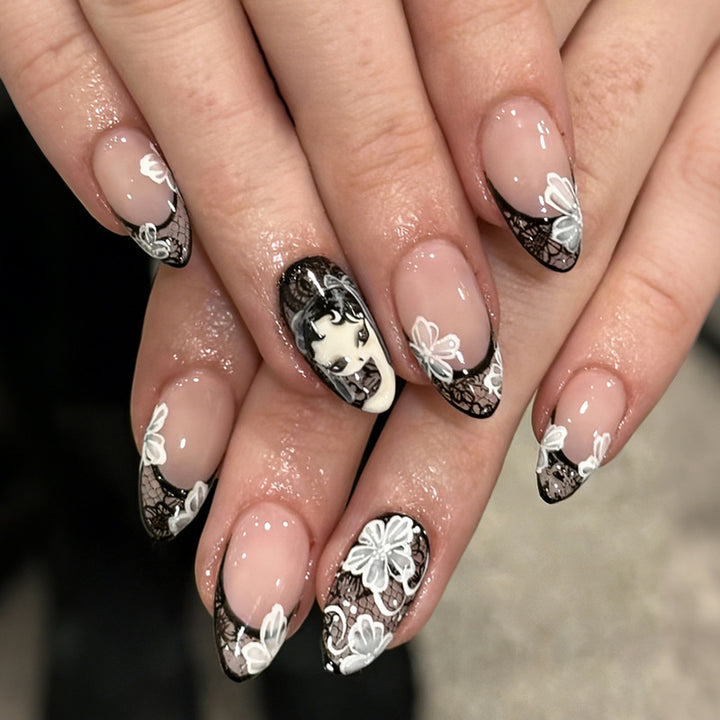 Artificial nail set with elegant tips and floral decorations Kalsten
