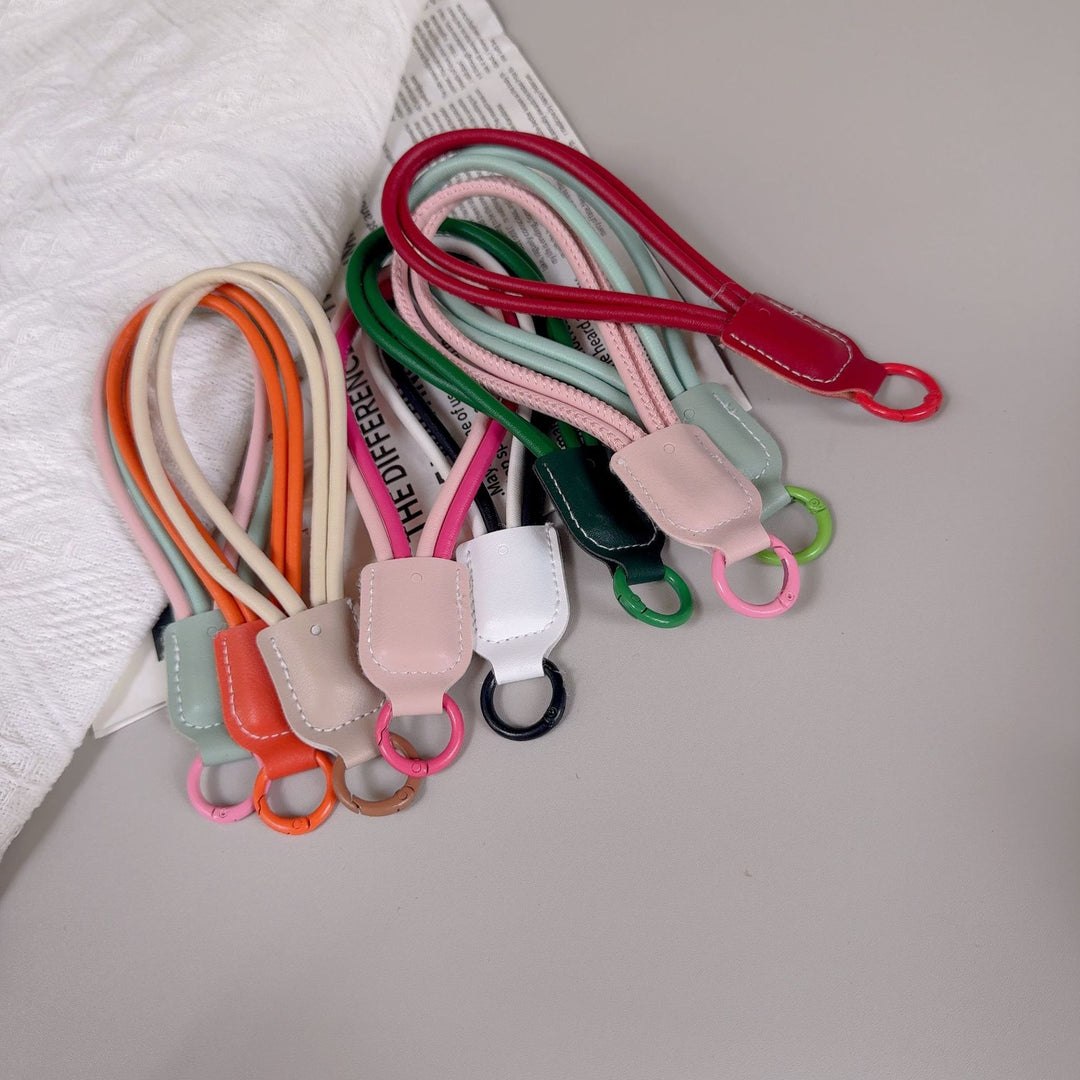 Premium Leather Keychain Holder Kalsten